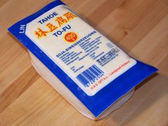 Tofu in Standardqualität, verpackt