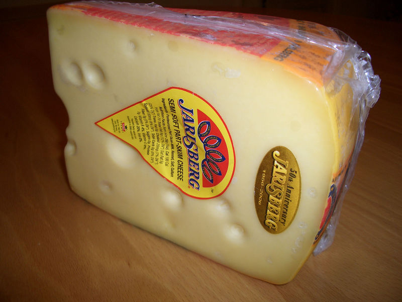Datei:Jarlsberg cheese.jpg