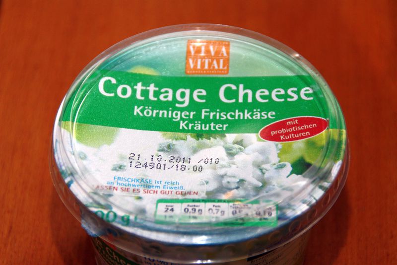Datei:Cottage Cheese mit Käutern.JPG