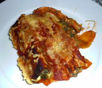 Cannelloni gefüllt mit Spinat und Käse