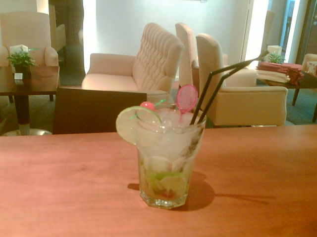 Datei:Caipirinha.png