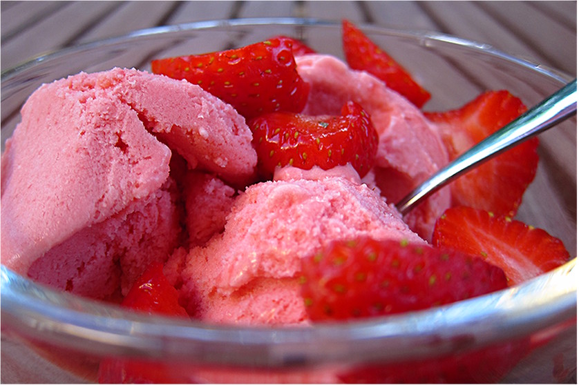 Kalorienarmes Erdbeereis – Koch-Wiki
