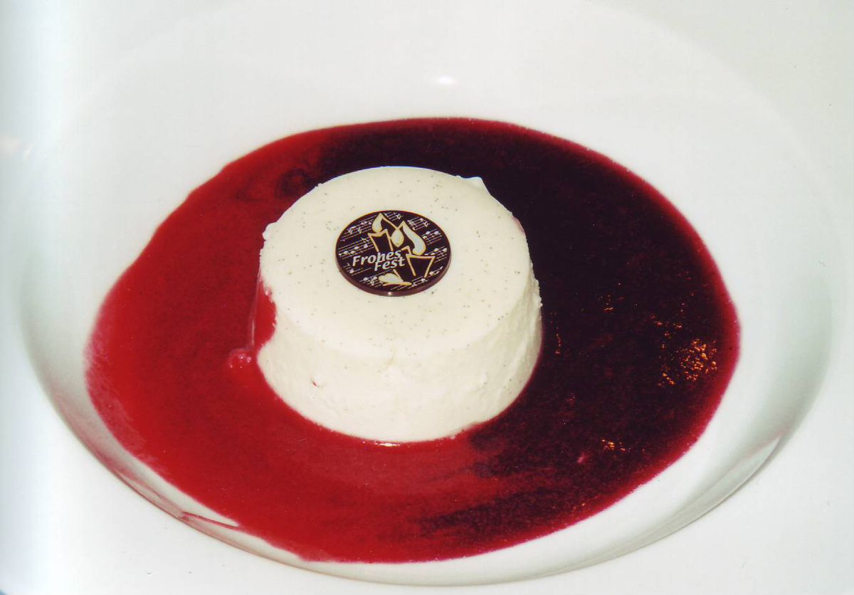 Panna cotta aus Buttermilch und Sahne KochWiki