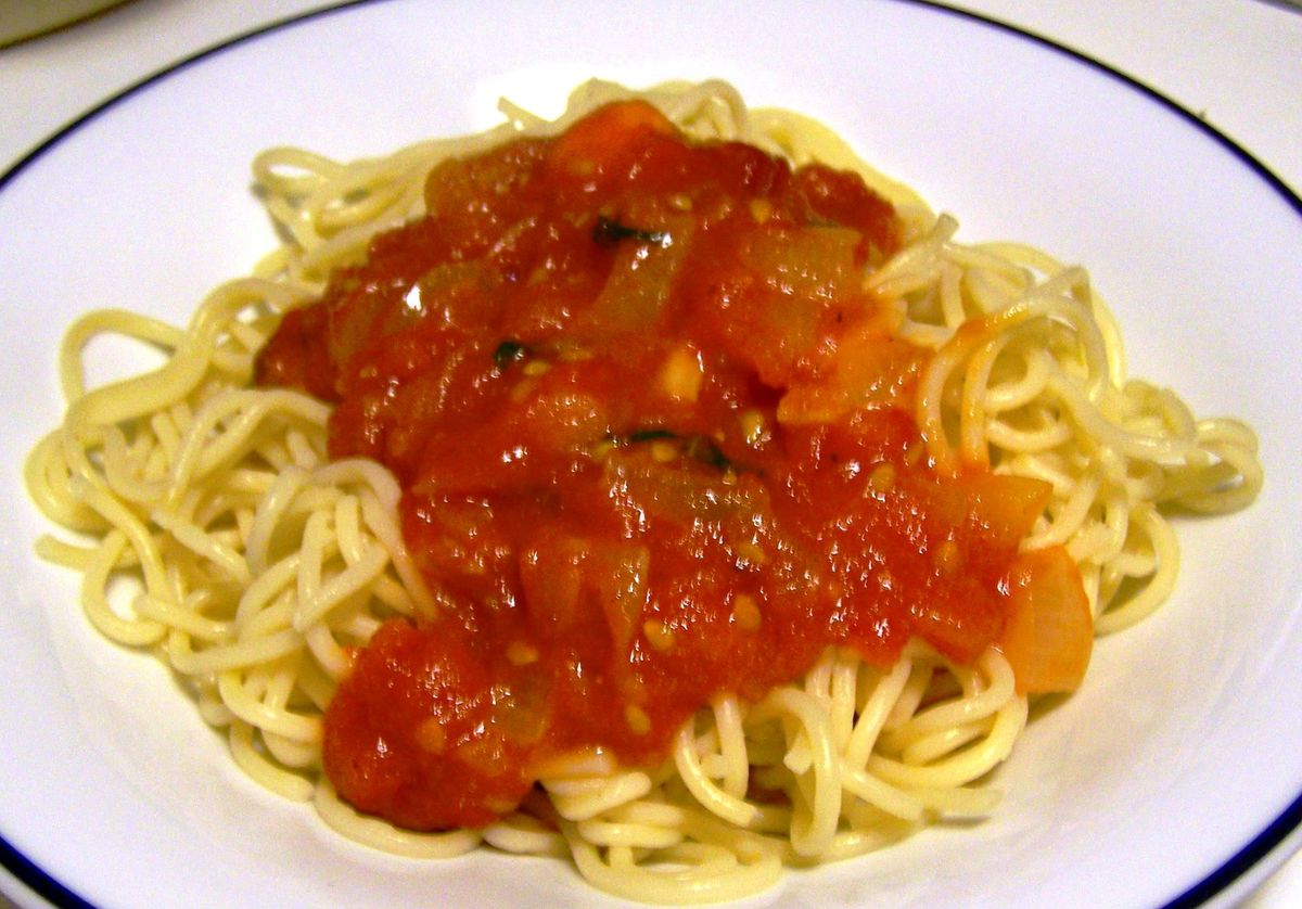 Spaghetti mit Tomatensauce – Koch-Wiki
