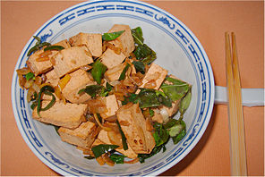 Gebratener Tofu nach thailändischer Art
