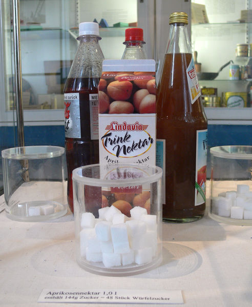 Datei:Zucker-Museum Lebensmittel Aprikosennektar.jpg