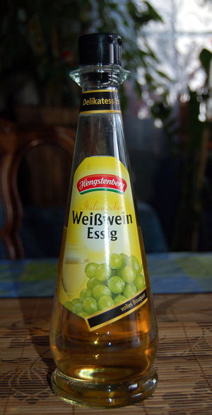 Weißweinessig