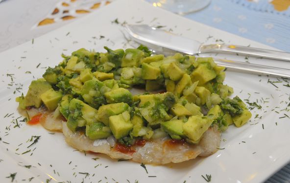 Lachs mit Avocado-Salat – Koch-Wiki