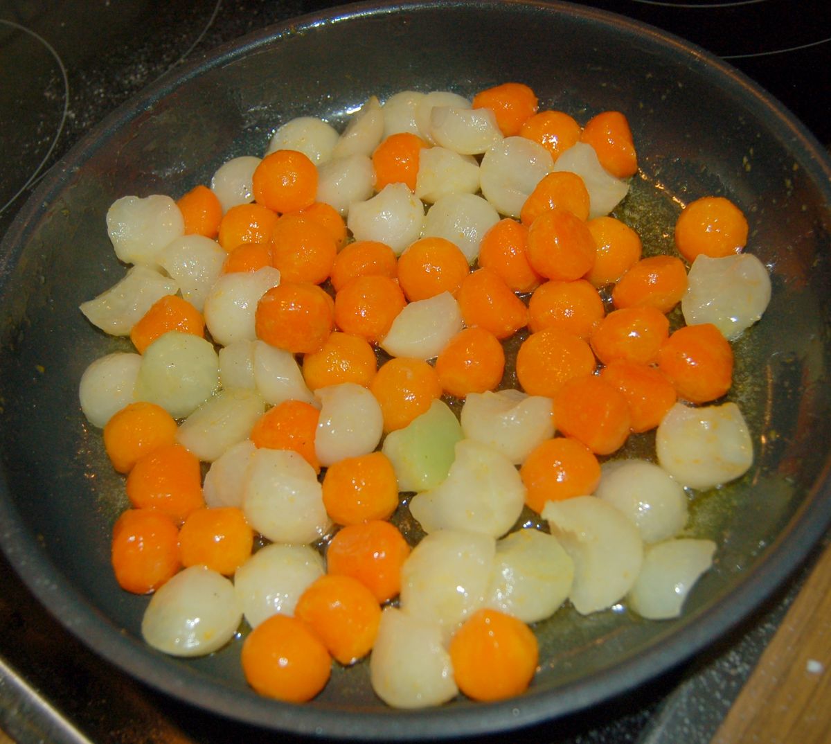 Glasiertes Kohlrabi-Karottengemüse – Koch-Wiki