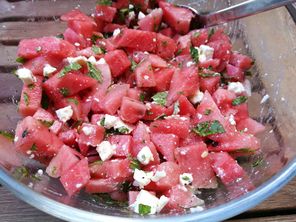 Wassermelonen-Ziegenkäse-Salat