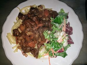 Hirschgulasch