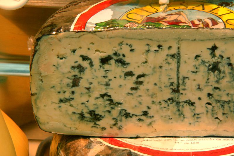 Datei:Queso Azul-Asturias.jpg