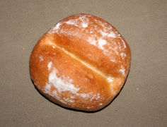 Milchbrötchen