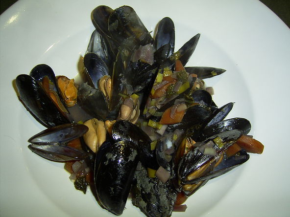 muscheln-in-rotweinsauce-koch-wiki