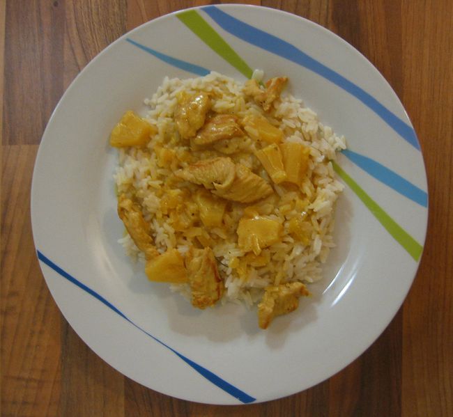 Datei:Putengeschnetzeltes mit Curry.jpg