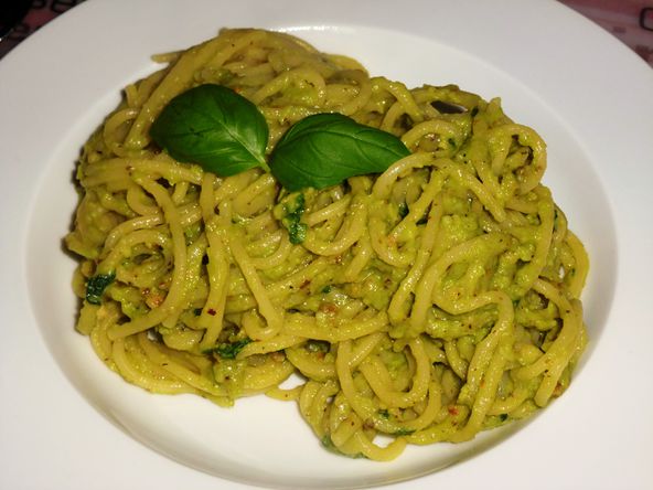 Spaghetti mit Avocadosauce KochWiki