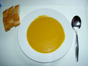 Kürbis-Bananencremesuppe 01.jpg