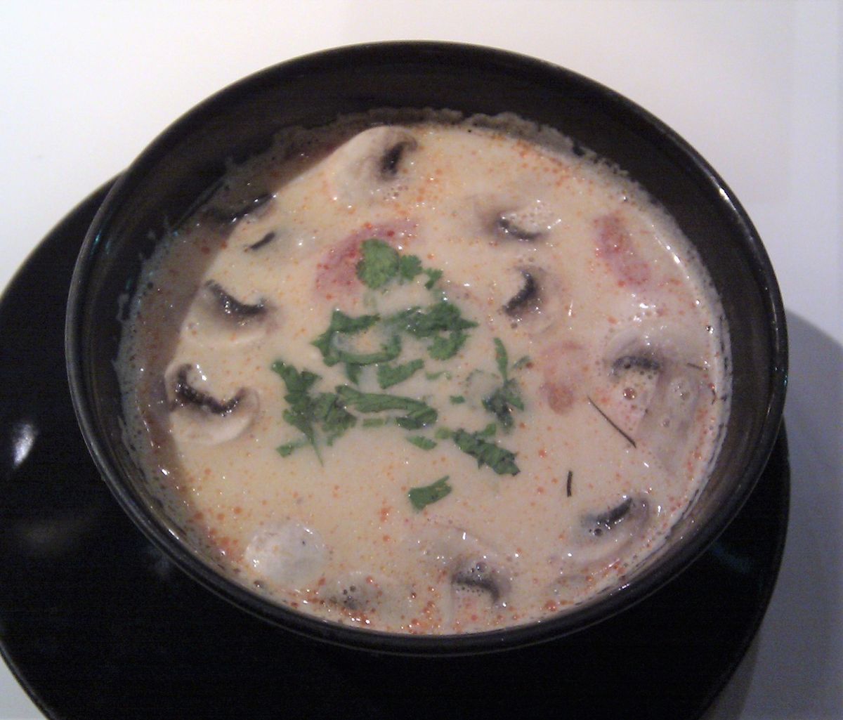 Tom Kha Gai (thailändische Hühner-Kokos-Suppe) – Koch-Wiki