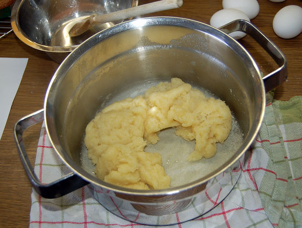 Brandteig mit Wasser – Koch-Wiki