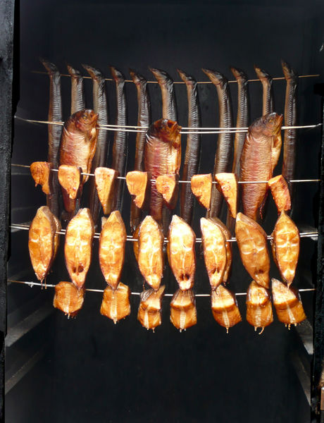 Datei:Smoked fish.jpg