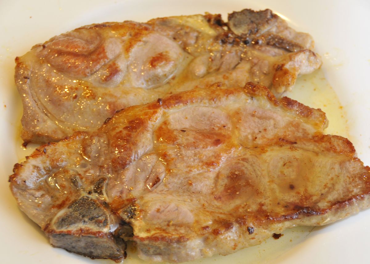 Schweinekotelett mit Knoblauchsauce – Koch-Wiki