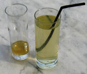 Holunderblütensirup