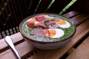 Gnocchi mit Spinat, Schinken und Ei