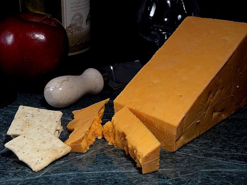 Datei:Red leicester cheese.jpg