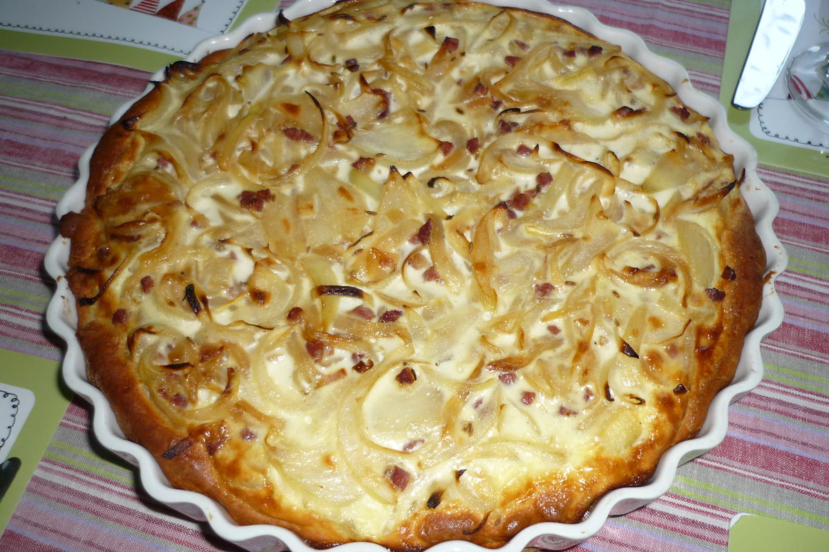 Zwiebelkuchen auf Quark-Ölteig – Koch-Wiki