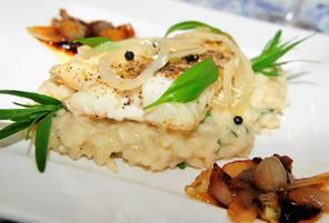 Kabeljaufilet auf Weißweinrisotto