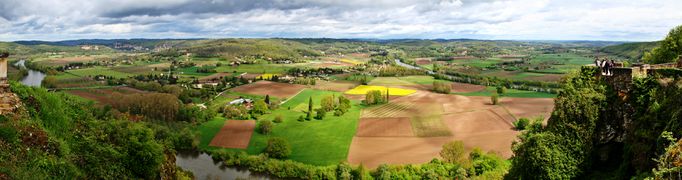 Pano vallée dordogne légende Domme 02.jpg