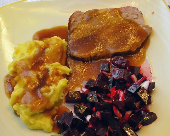 Fränkischer Schweinebraten im Römertopf – Koch-Wiki