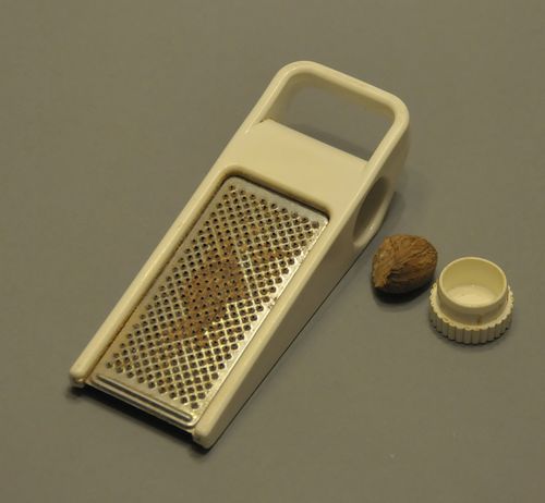 Muskatnussreibe