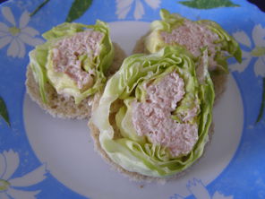 Salat-Schinken-Häppchen