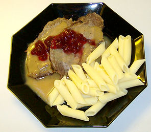 Sauerbraten mit Preiselbeeren