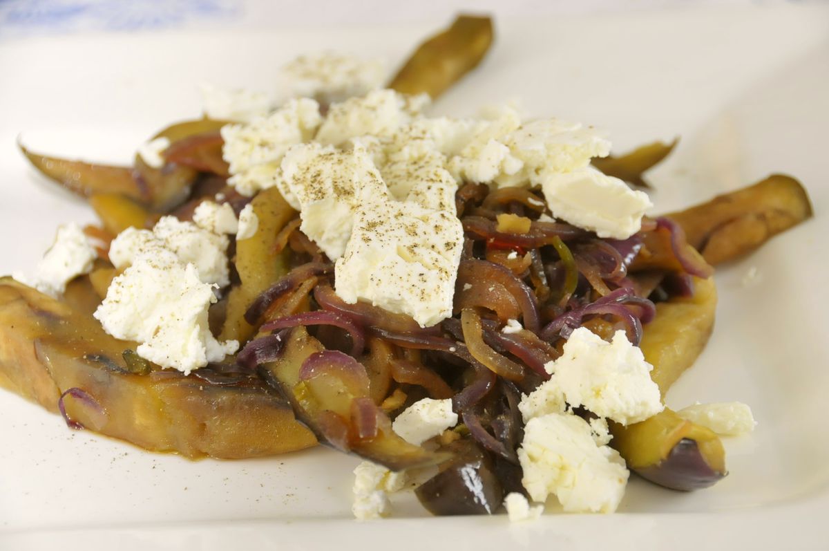 Auberginen im Wok KochWiki