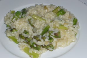 Risotto mit grünem Spargel