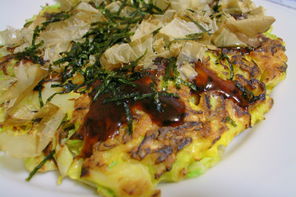 Okonomiyaki (japanischer Pfannkuchen)