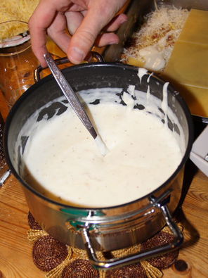 Griechische Béchamelsauce