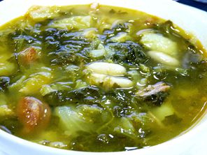 Caldo Gallego