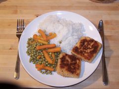 Panierter Tofu Eine leckere Alternative zu paniertem Fleisch oder Fisch