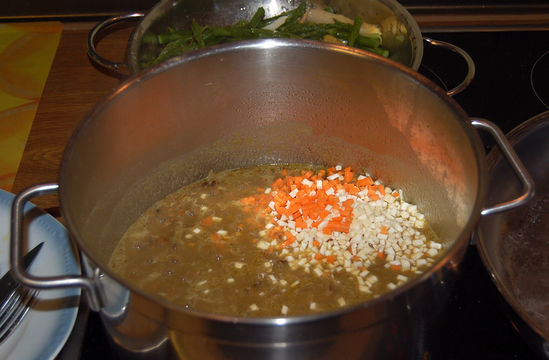 Grünkernrisotto mit Spargelspitzen – Koch-Wiki Grünkernrisotto mit Spargelspitzen – Koch-Wiki