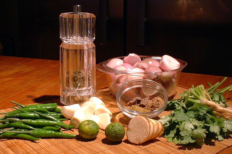 Datei:Green curry ingredients.jpg