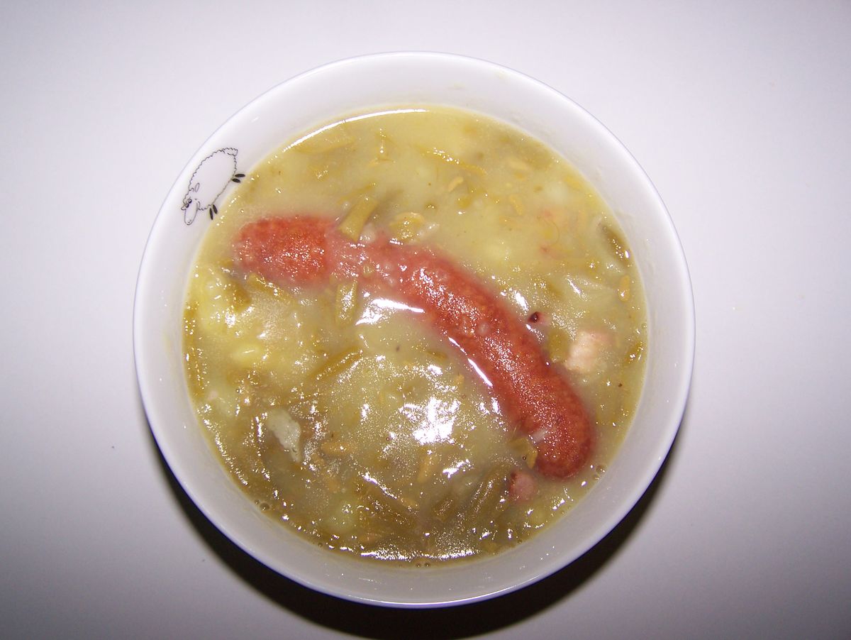 Schnippelbohnensuppe mit Bohnen aus der Dose – Koch-Wiki