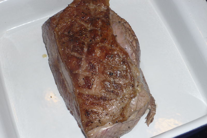 Datei:Roastbeef gebraten.jpg