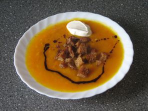 Hokkaido-Kürbis-Kartoffelsuppe