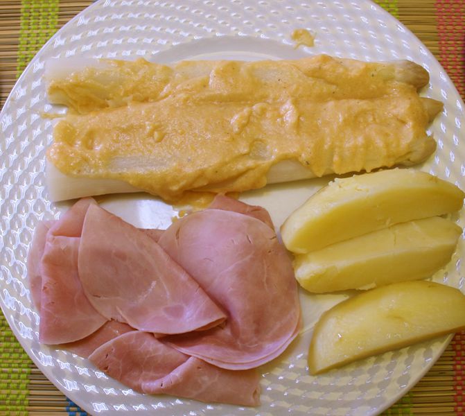 Datei:Spargel mit gek.Schinken 01.jpg