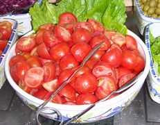 … 800 g reife, geschmackreiche und frische Tomaten