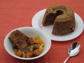 Brotpudding mit Backobst