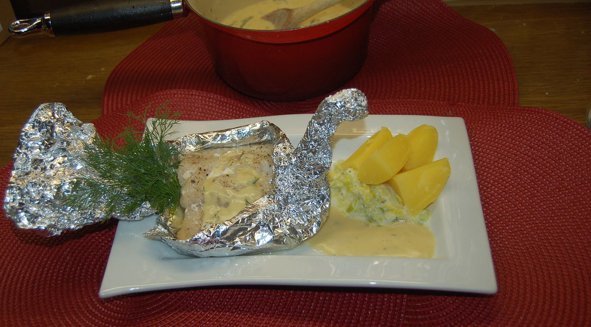 Gedämpftes Zanderfilet in Aluminiumfolie mit Weißwein – Koch-Wiki